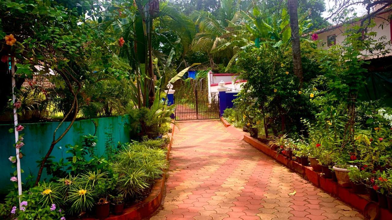 Stan-Inn, North Goa, Vagator, With Strong Wifi,Free Private Parking & Kitchen, Can Cook Where You Stay エクステリア 写真