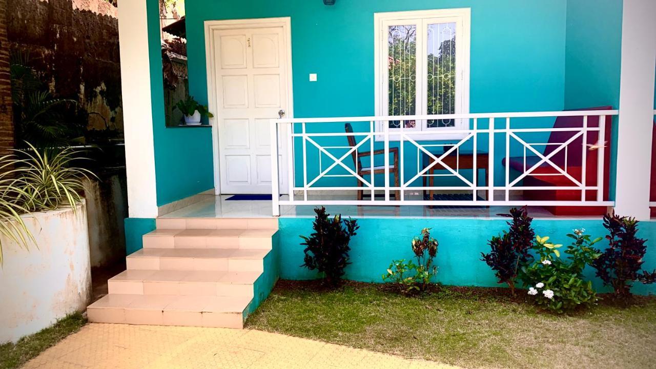 Stan-Inn, North Goa, Vagator, With Strong Wifi,Free Private Parking & Kitchen, Can Cook Where You Stay エクステリア 写真